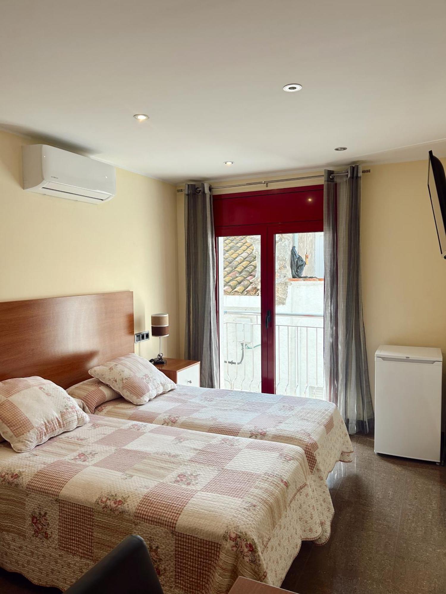 Hostal La Tina El Port De La Selva Εξωτερικό φωτογραφία