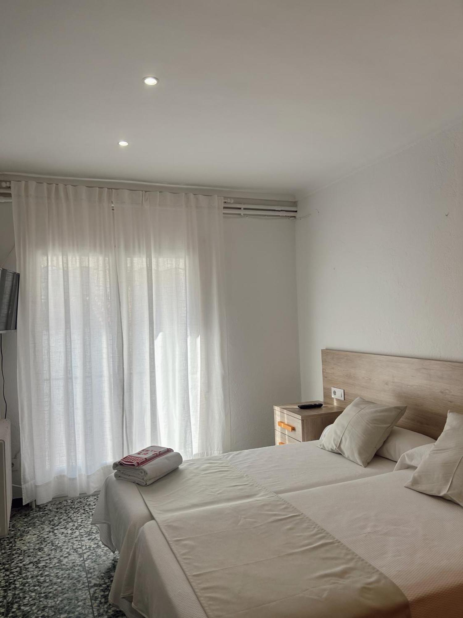 Hostal La Tina El Port De La Selva Εξωτερικό φωτογραφία