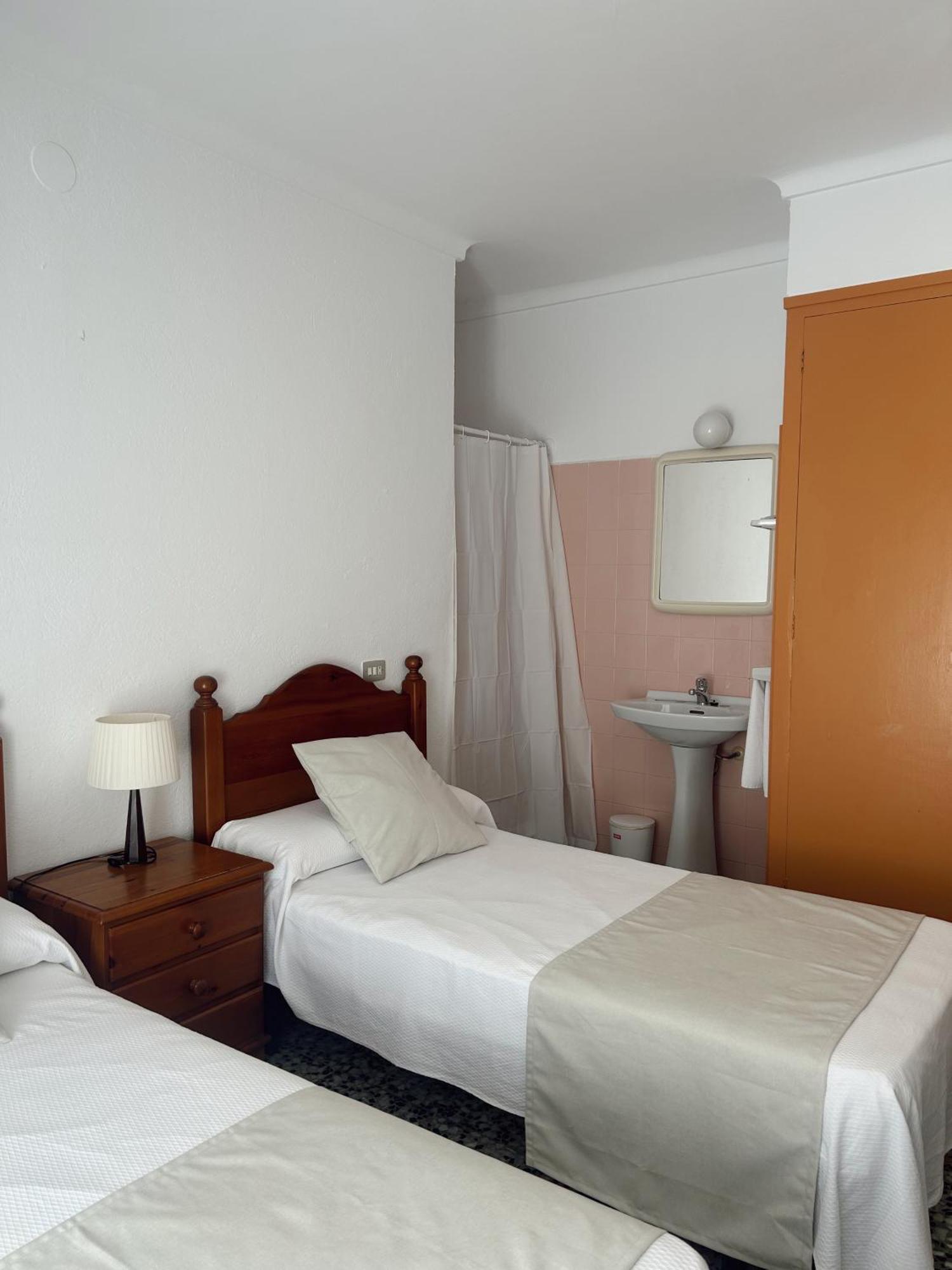 Hostal La Tina El Port De La Selva Εξωτερικό φωτογραφία